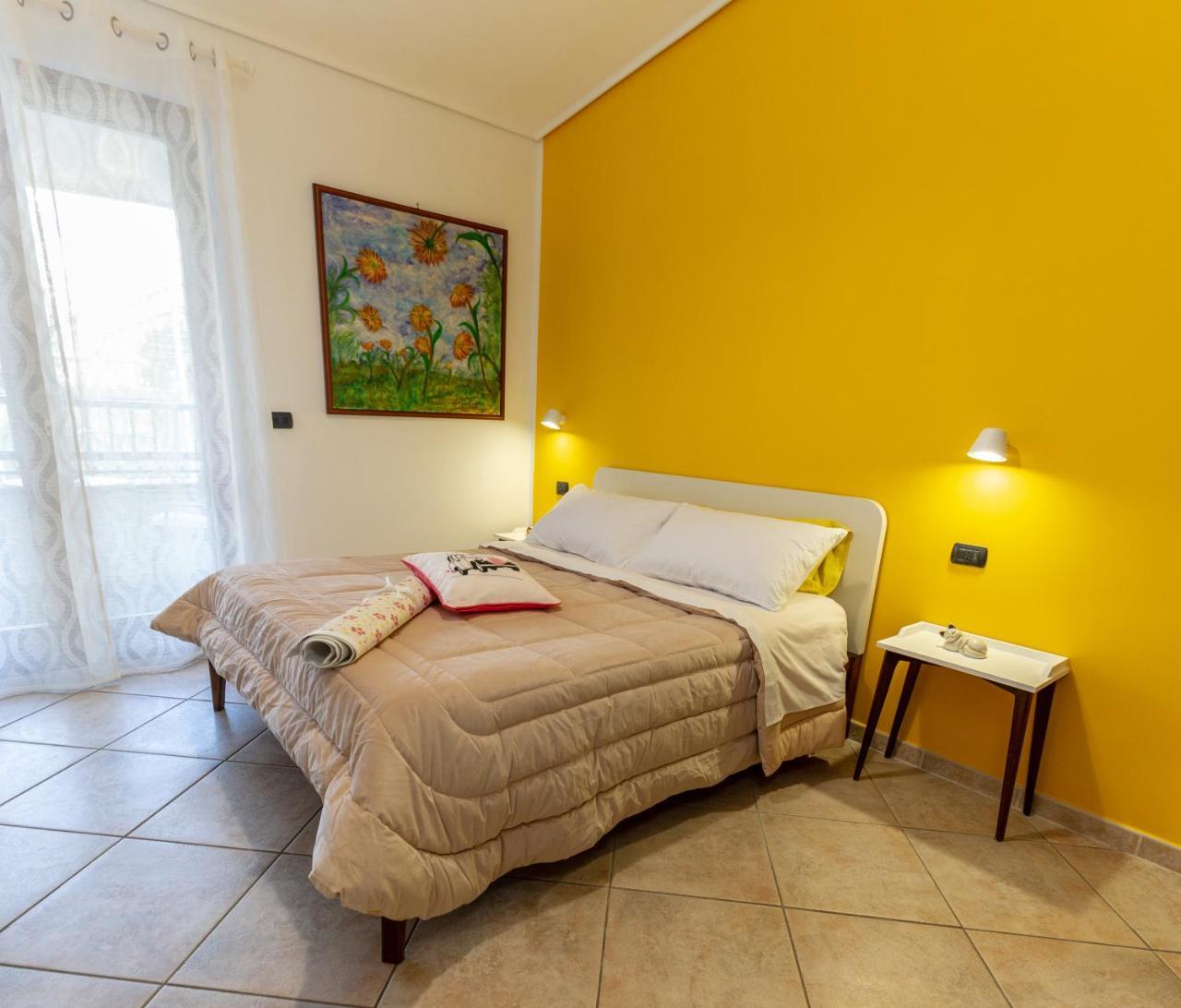 Ohana Bed And Breakfast Кастеламаре ди Стабия Екстериор снимка